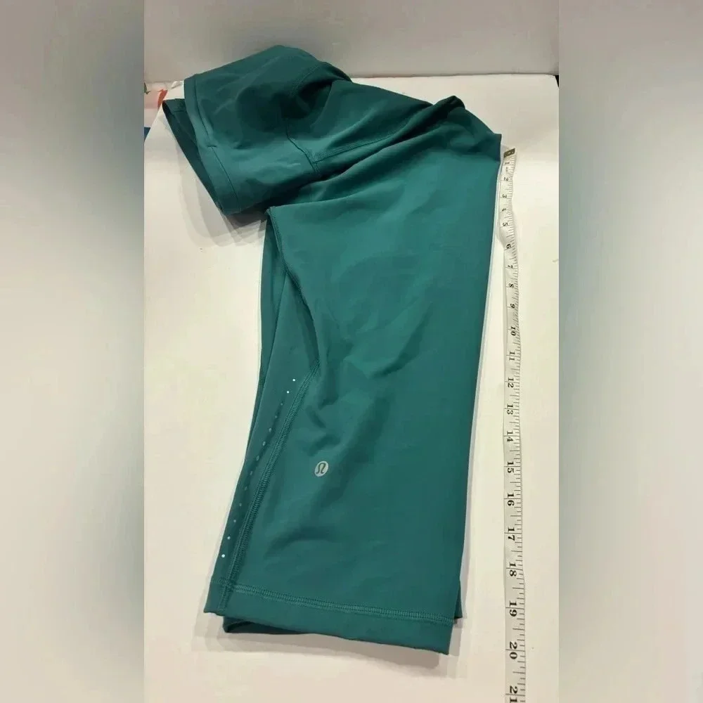 Lululemon Swift Speed High-Rise Crop 21